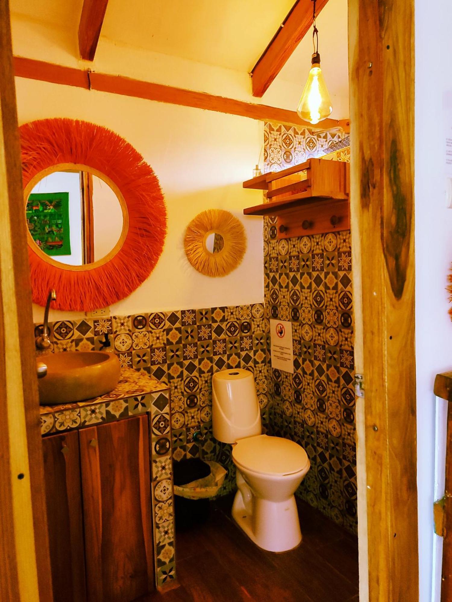 Cafe Madame Hotel Puerto Lopez Luaran gambar