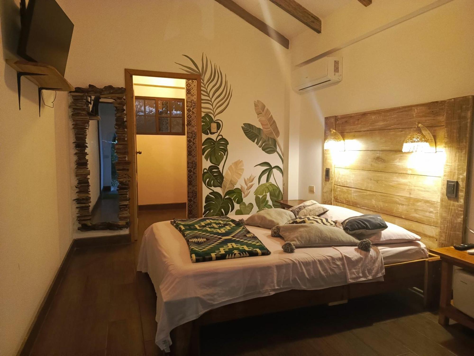 Cafe Madame Hotel Puerto Lopez Luaran gambar